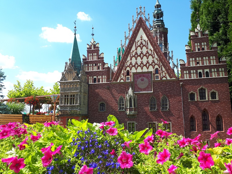  Mikołajki w Minieurolandzie - wycieczka klasowa  jednodniowa 